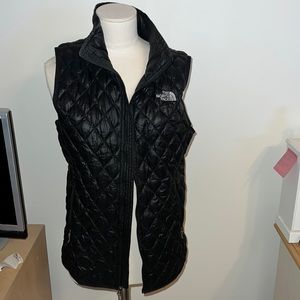 North face vest